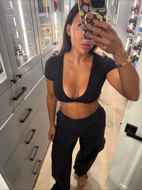 Offline Tops - Deep V Black Crop Top with Short Sleeves